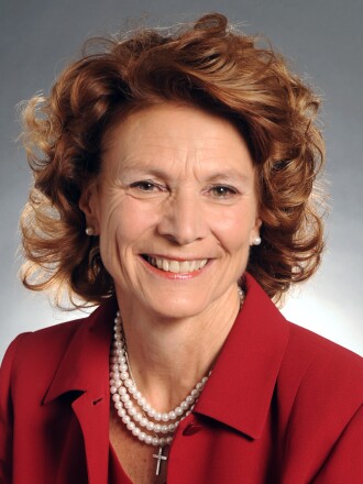 Ruud honored for work on behalf of Minn. environment 2 Sen. Carrie Ruud