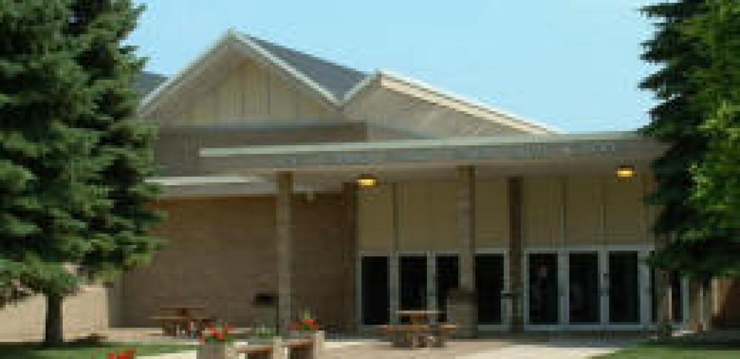 Power loss closes East Grand Forks high school Grand Forks Herald