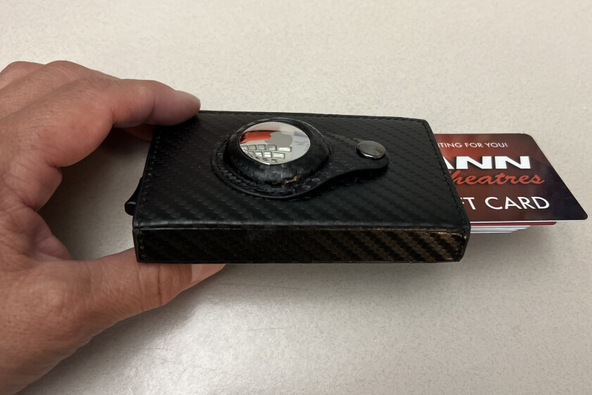 Despatch Wallet Tech Savvy: Combining a smart wallet with an AirTag creates sense of ...
