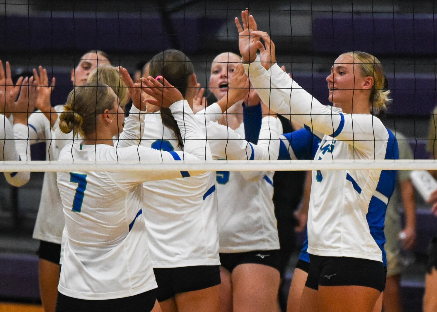 Volleyball: Minnewaska cruises past Montevideo, 3-0