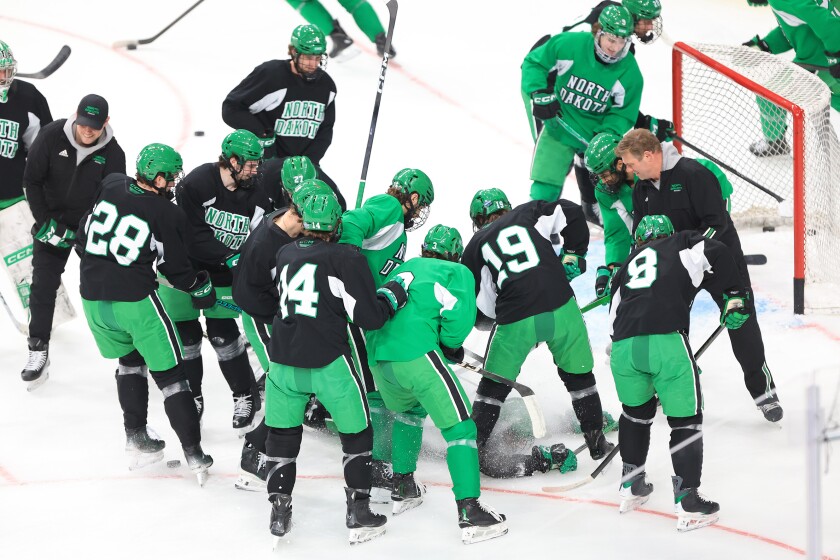 040926 UND practice1.jpg