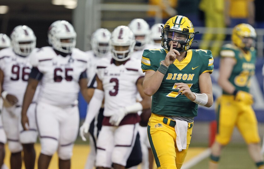 120521.S.FF.NDSUfootball.01.jpg
