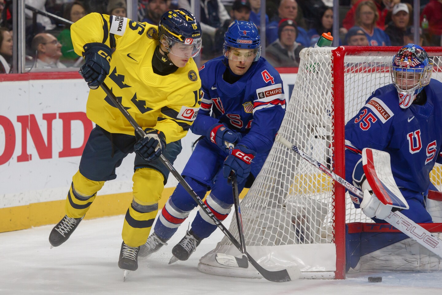 USA vs. Sweden World Junior Hockey