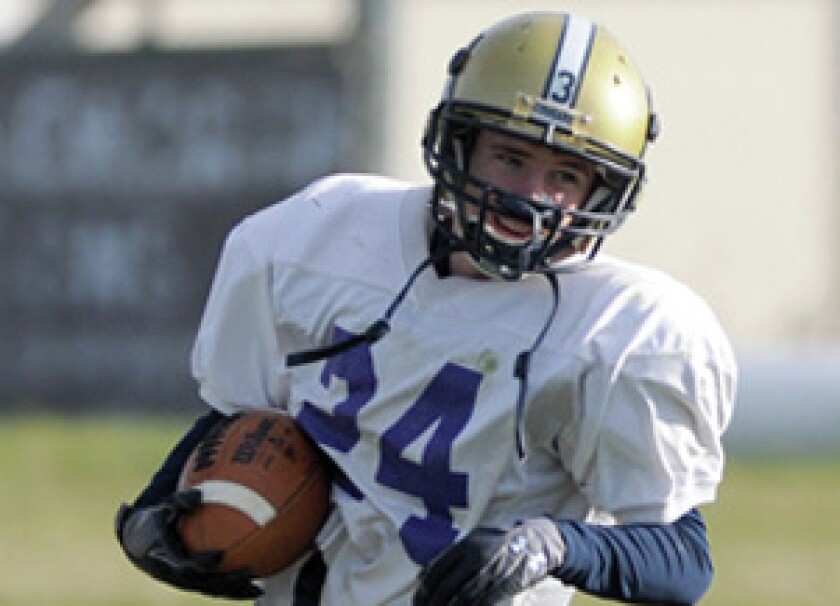 Heart River sophomore running back Seth Ewoniuk