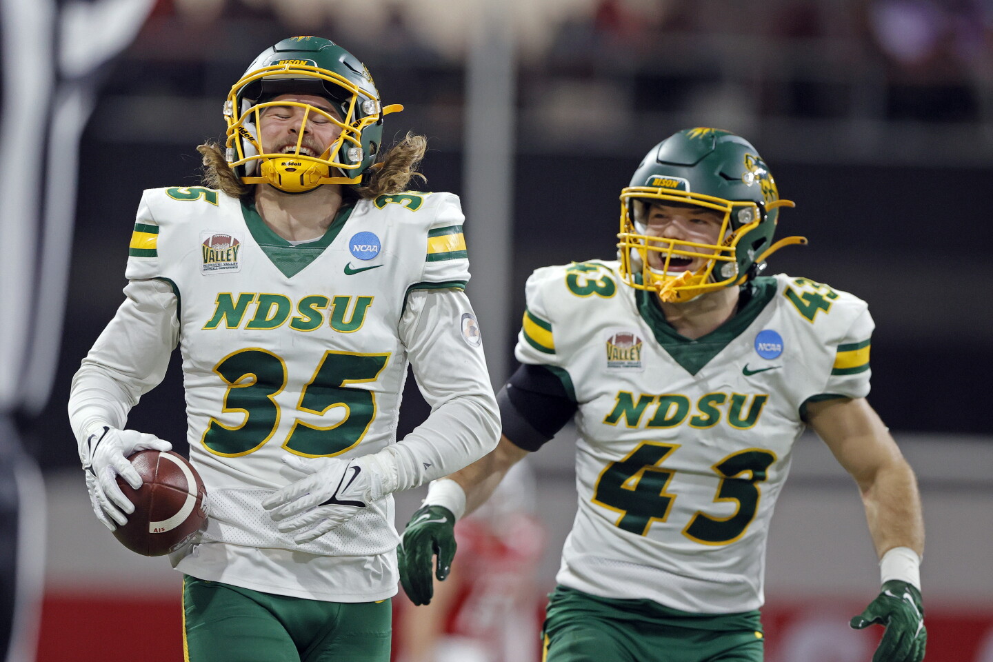 Nd Spoit PHOTOS: Scenes from a Bison dominating victory against No. 3 seed South ...