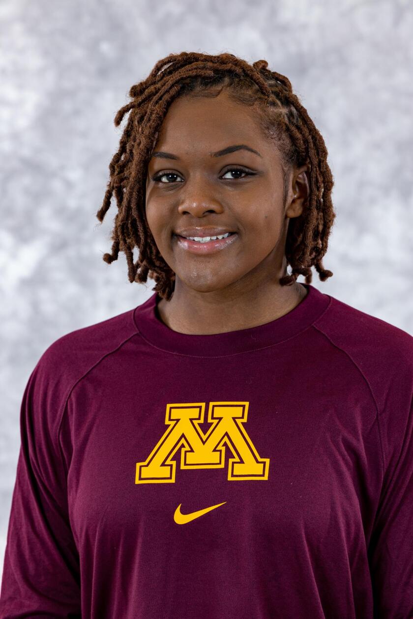 gophers-womens-bball-rose-micheaux.jpg
