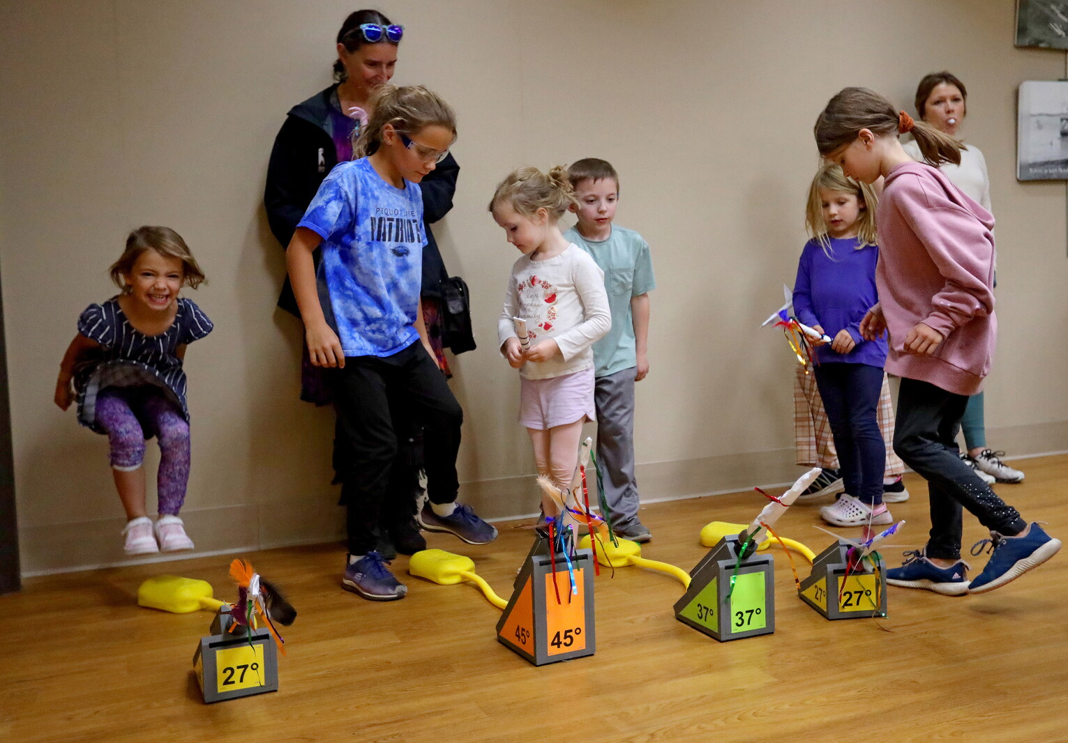 Stomp Rockets Science Class 'Celebrate Science!' Program 2024 klick! Gallery - Brainerd Dispatch ...