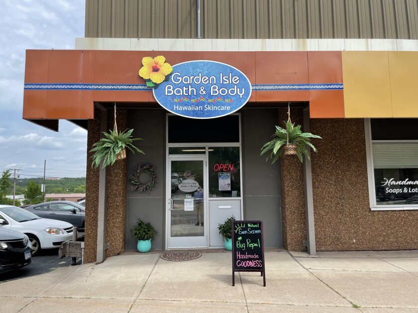 Garden Isle 2