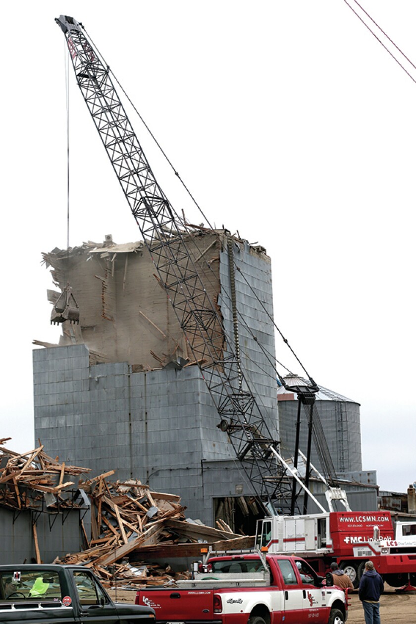 2518892+Heron Lake grain Elevator 2 rgb.jpg