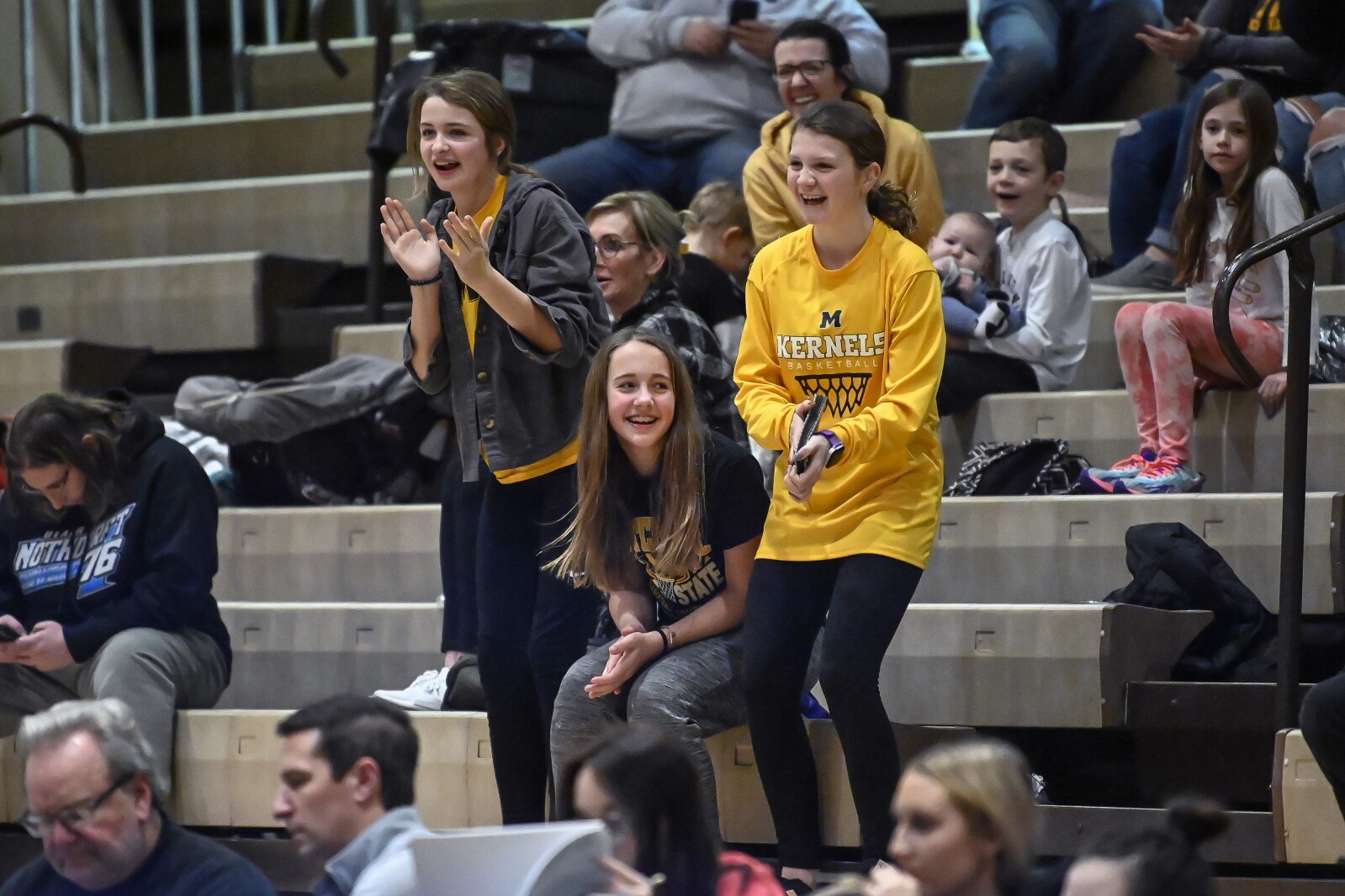 012222.S.DR.GIRLS29.jpg