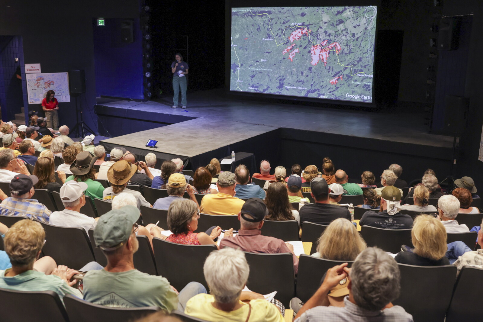 'There's more fire season ahead of you,' fire analyst tells crowd