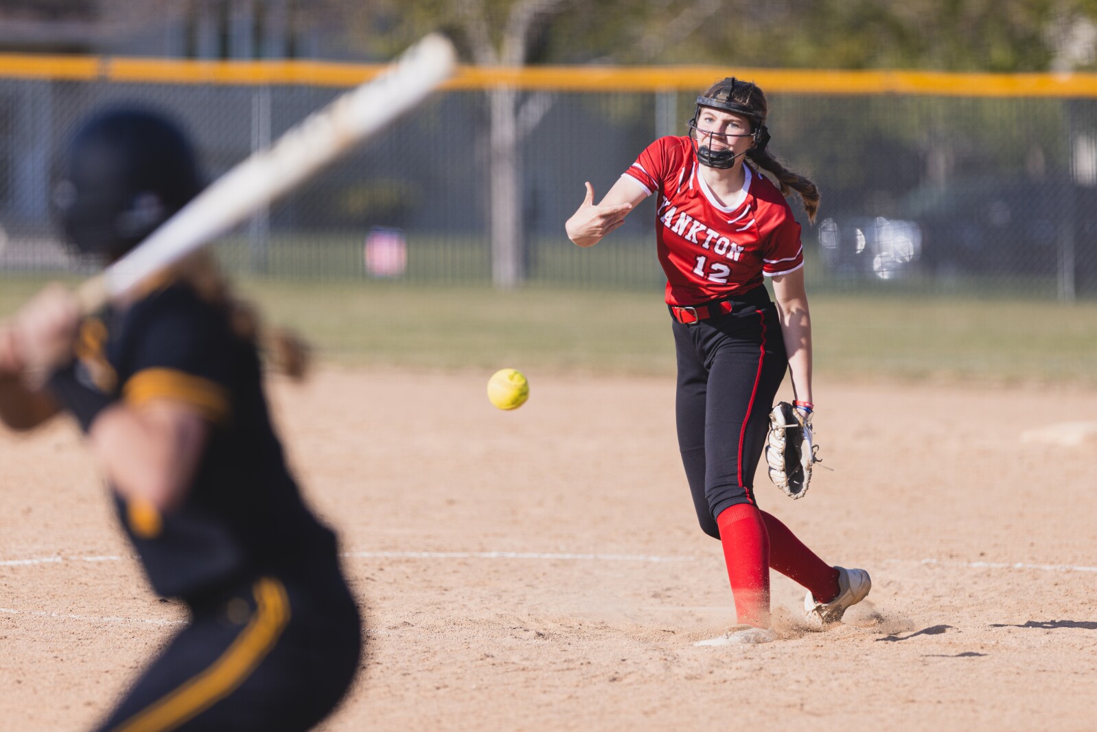 5-9-23MHSvsYanktonSoftball-27.jpg