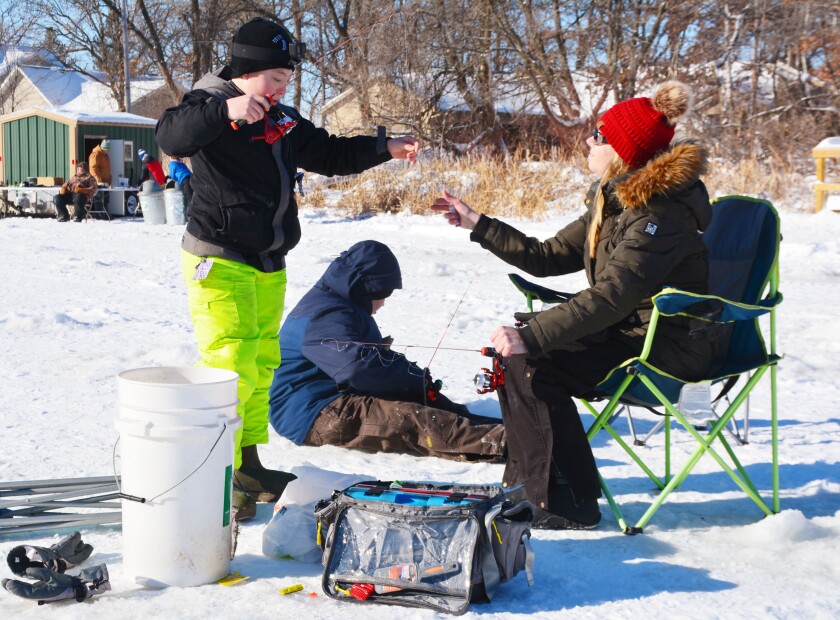KidsFishing 6425.jpg
