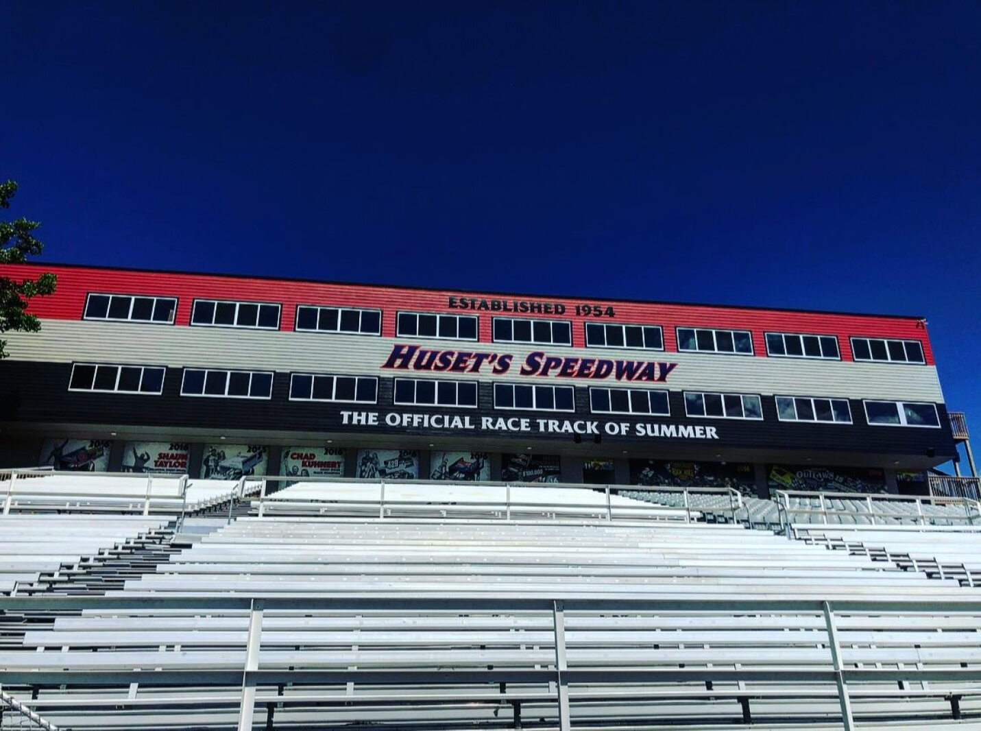 Huset's Raceway Huset’s Speedway to host nation's richest sprint car races at $250K in ...