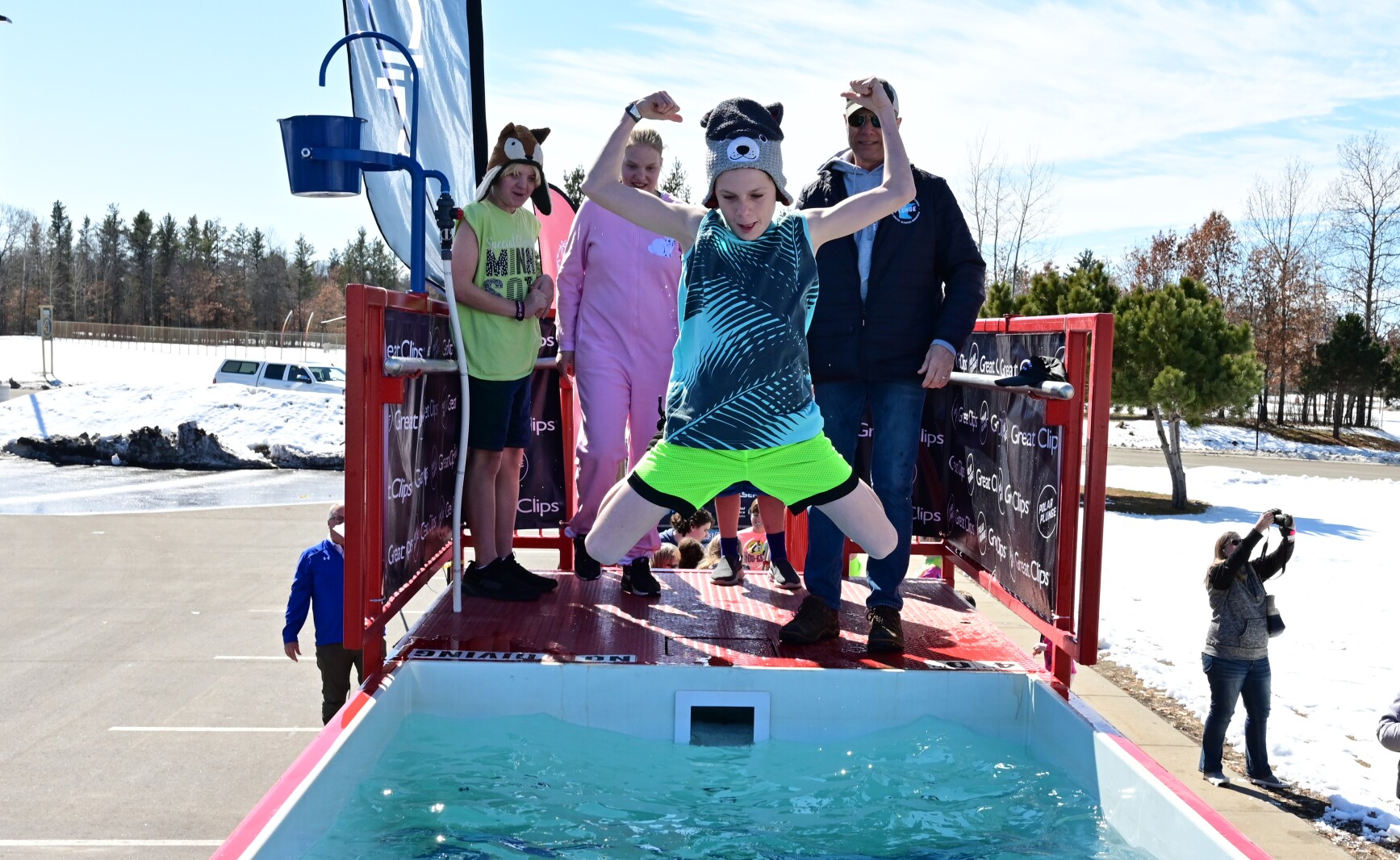 Forestview Middle School students plunged for Special Olympics Minnesota Thursday, March 24, 2022.