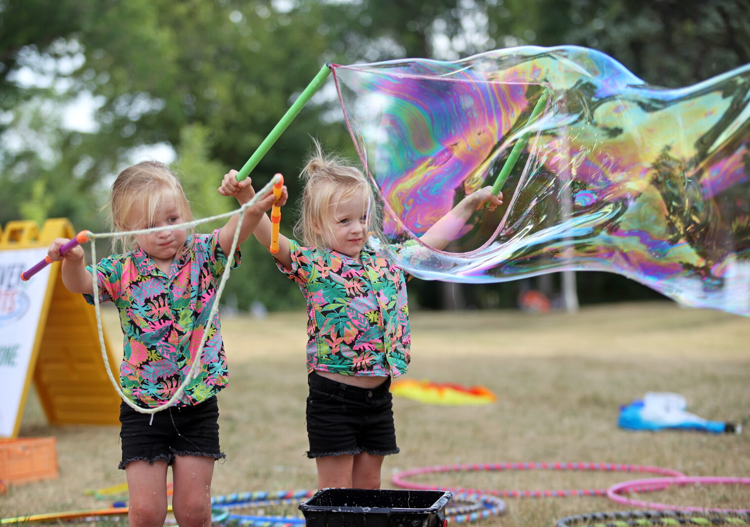 RiverArts brings local art and music to Moorhead