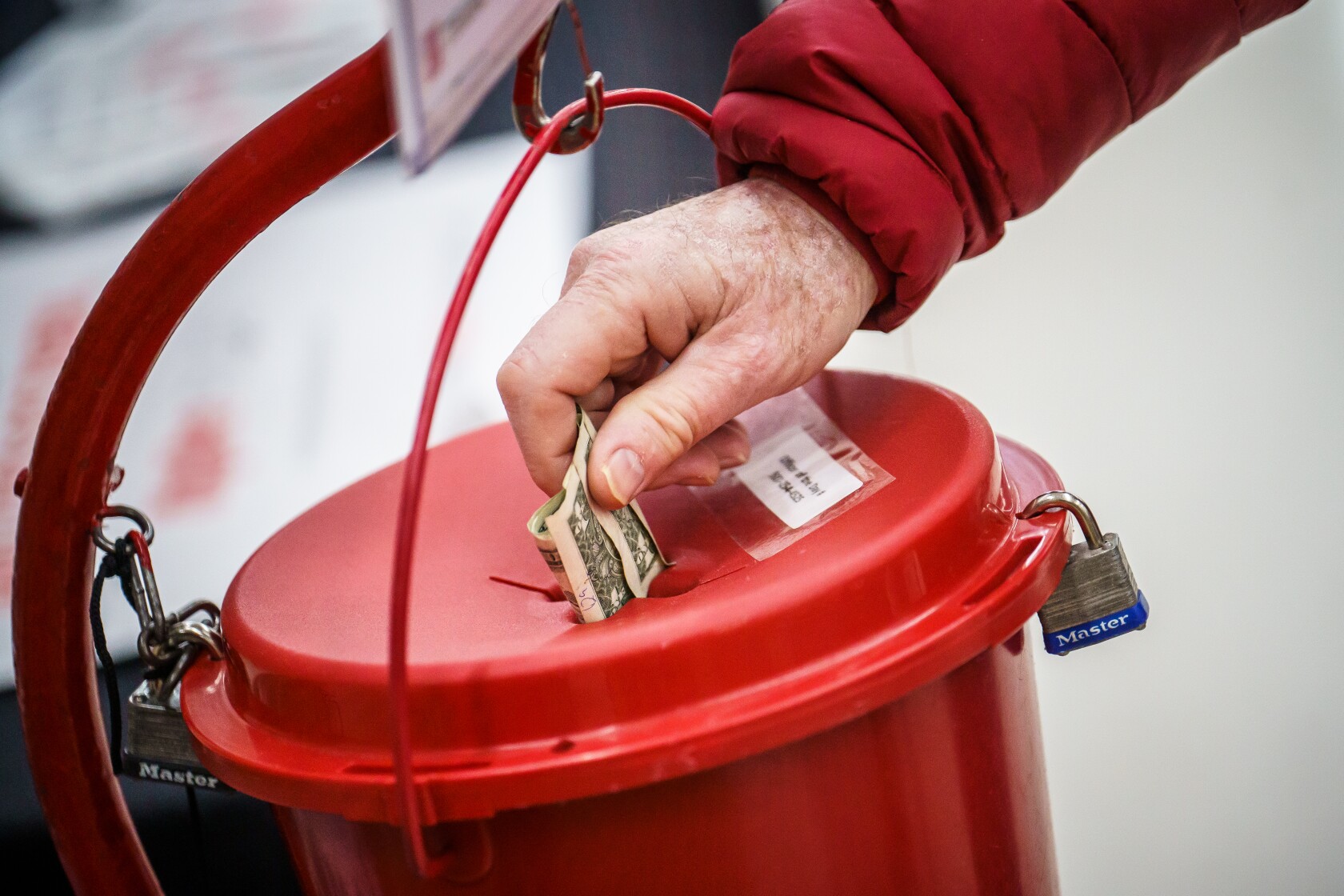 Salvation Army Kettles Start Annual Campaign Post Bulletin salvation-army-kettles-start-annual-campaign-post-bulletin