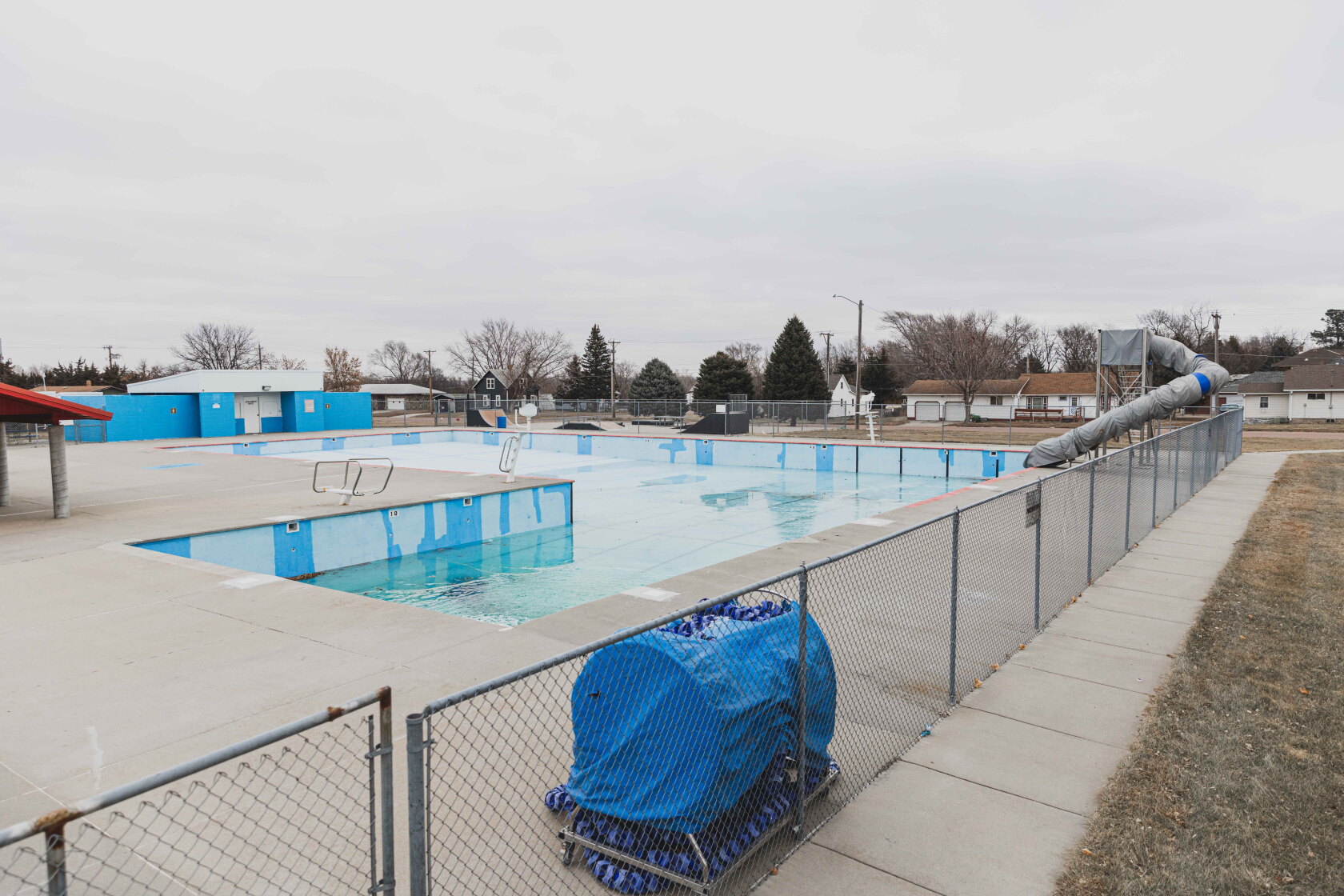 Twisp Pool Wagner community make waves with pool fundraising efforts - Mitchell ...