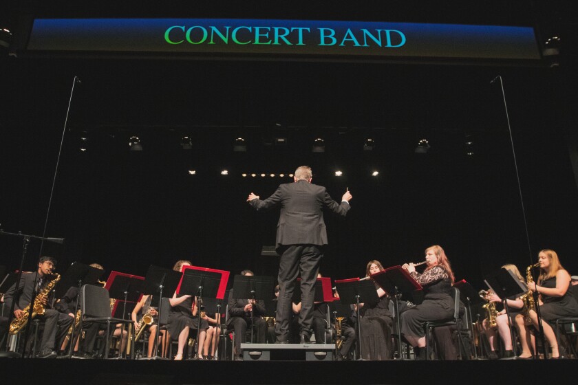 MHSChoir-NBandSpringConcert-12.jpg