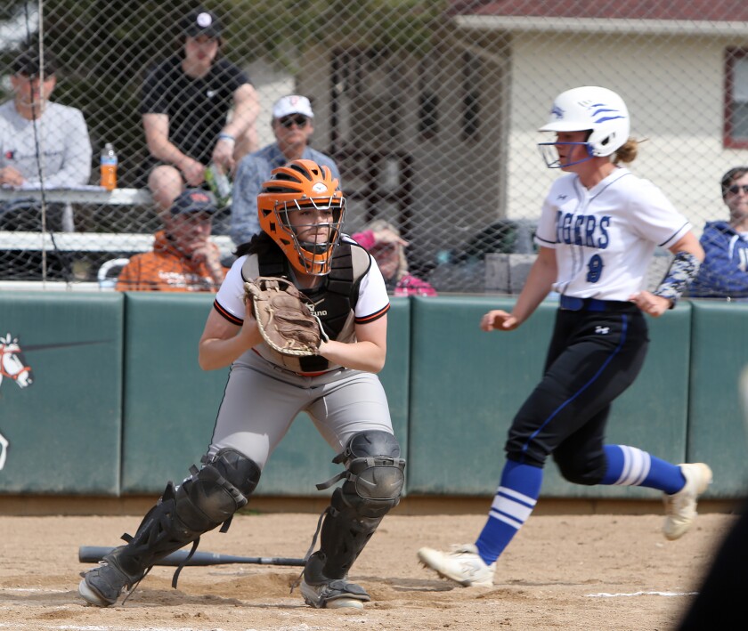 uj softball 55 dwu 9 042721