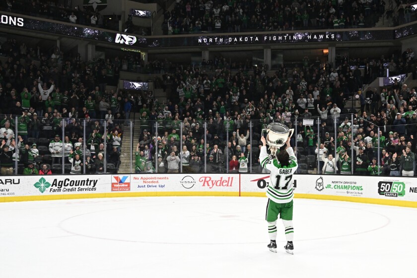 NCAA Men's Hockey 2024: W Michigan vs North Dakota MAR 02