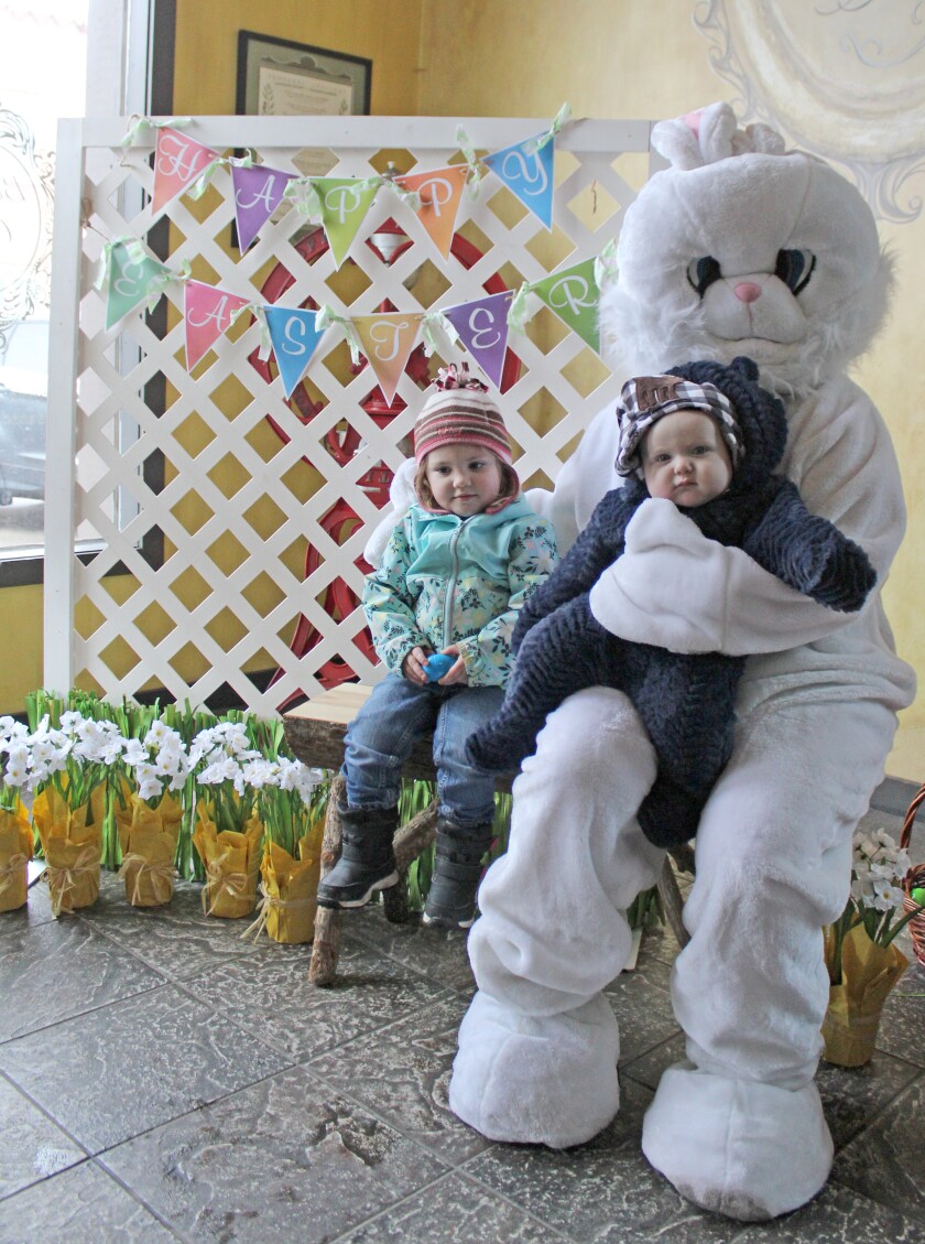 041622.N.PRE.EasterBunnyPlusTwo3294.jpg