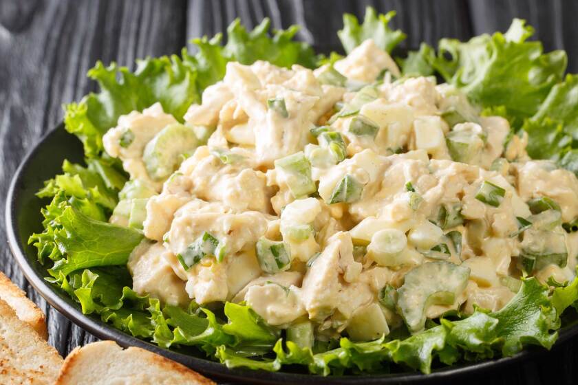 070122-cogyddion-hat-chicken-salad-eggs-shutterstock.jpg