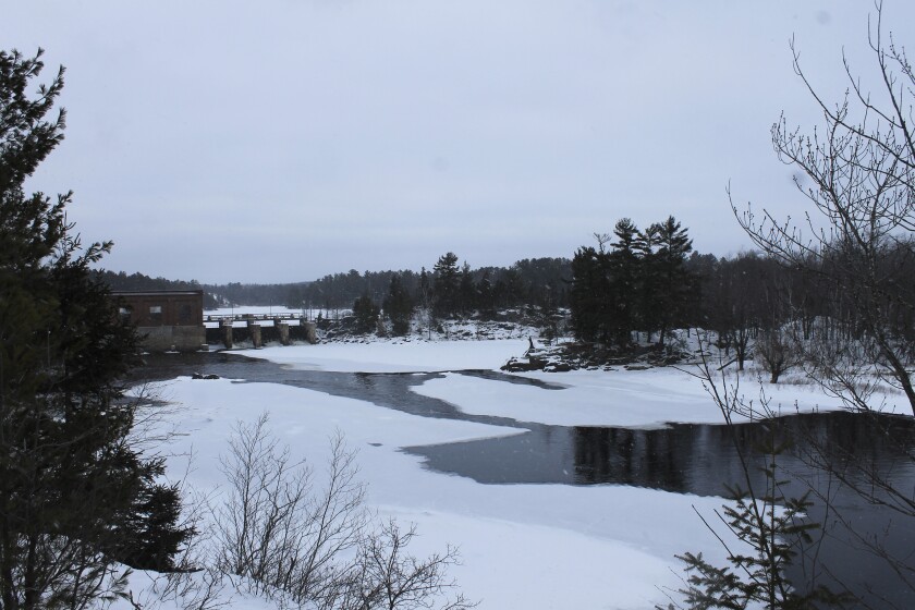 Feds award Minnesota Power $3.1 million to upgrade Scanlon, Royalton ...