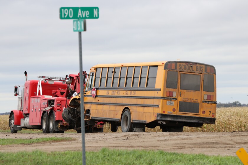 101521.N.FF.BUSCRASH.BUS.jpg