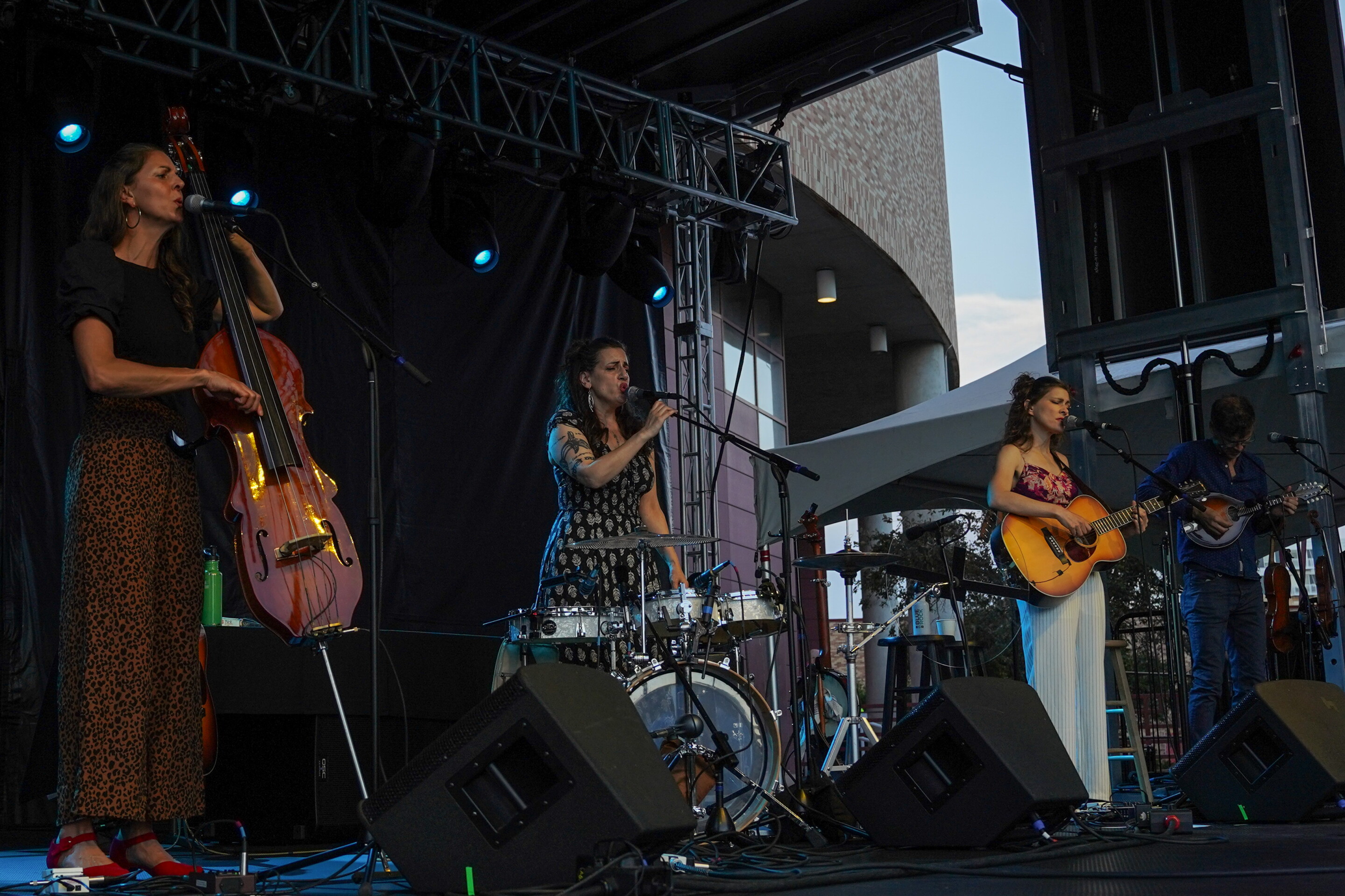 Photos The Wailin Jennys At Riverside Music Series On July 27 2025 photos-the-wailin-jennys-at-riverside-music-series-on-july-27-2025