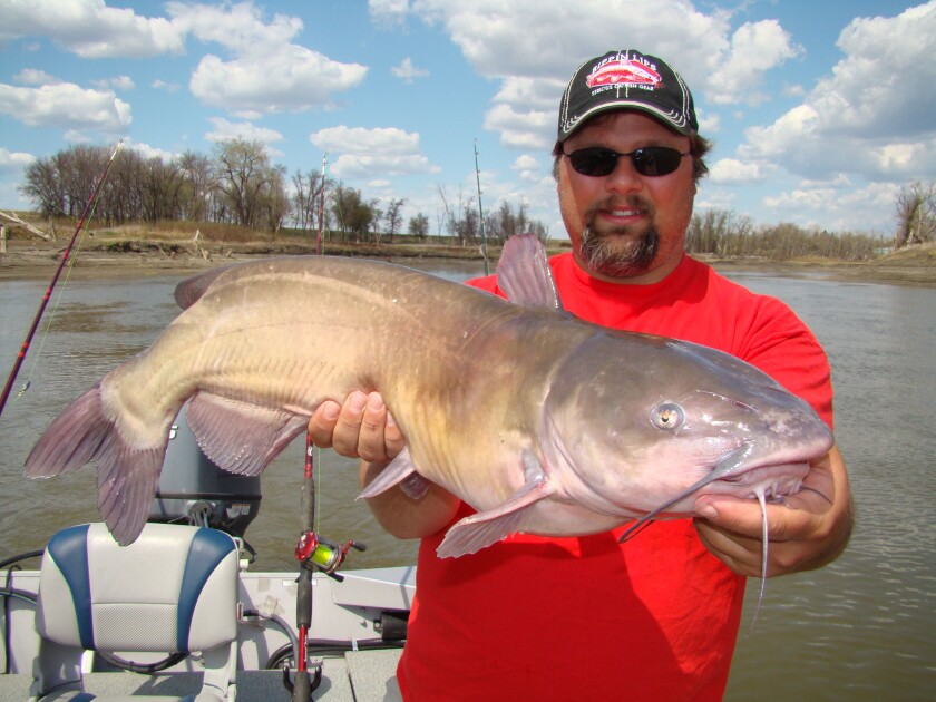 051015.O.GFH.REDRIVER-Brad Durick catfish horizontal.jpg