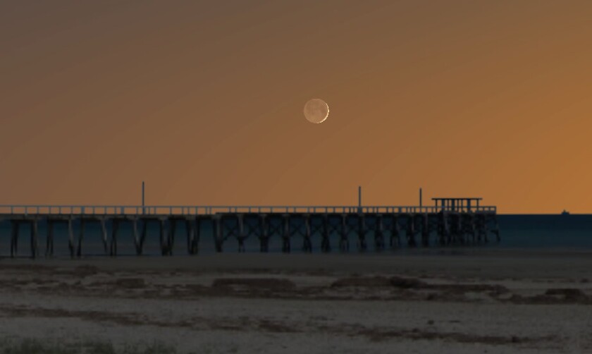 Moon Aug 29.jpg