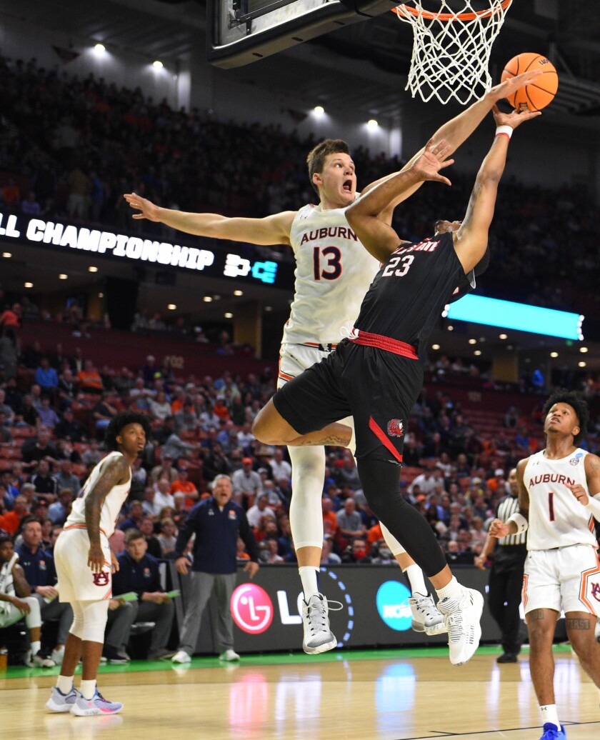 NCAA Basketball: NCAA Tournament First Round-Jacksonville State vs Auburn