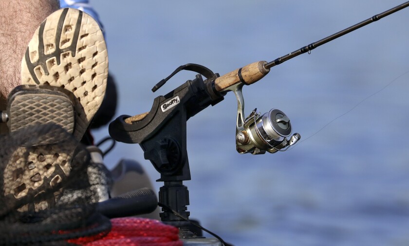 060720.O.DNT.kayakfishingC6.jpg