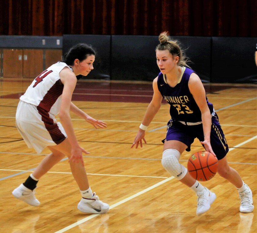 011521.S.DR.AREABASKETBALL3.jpg