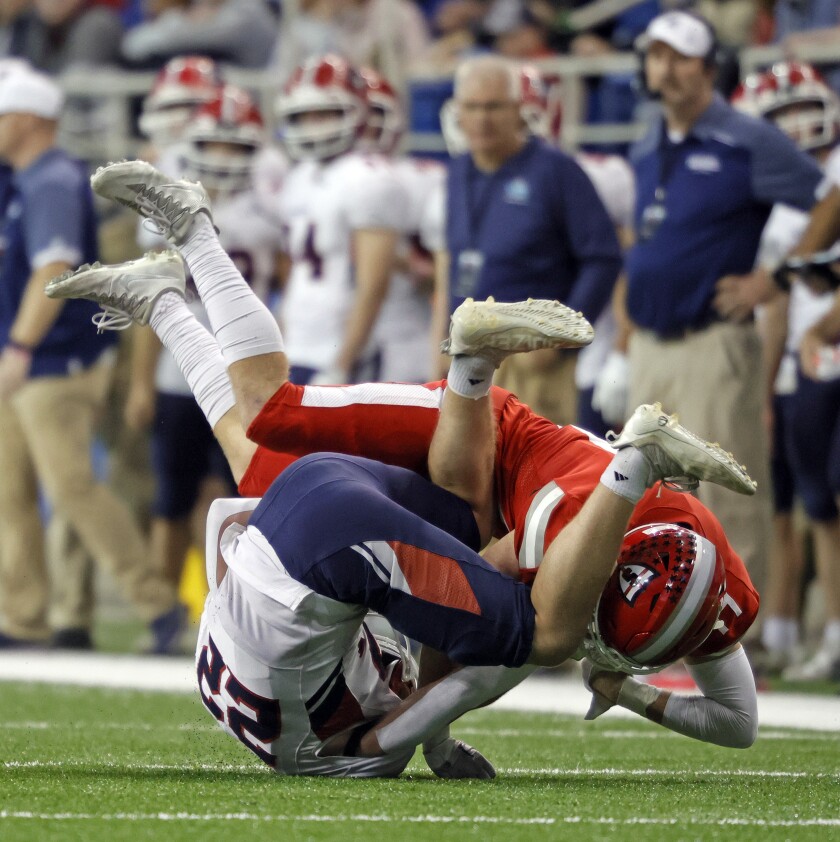 111222.sff.Dakota.Bowl.Shanley.Century11AA