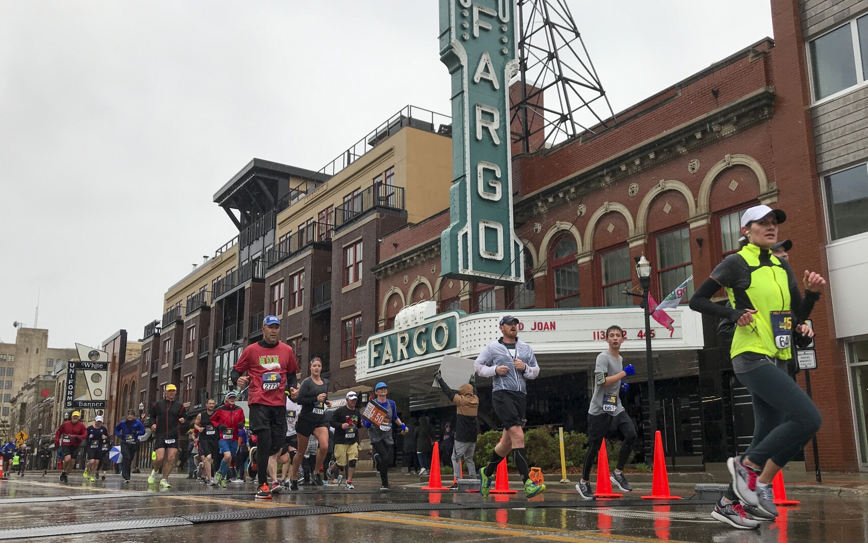 Sanford Fargo Marathon Top 25 Men And Women Half Marathon Results sanford-fargo-marathon-top-25-men-and-women-half-marathon-results
