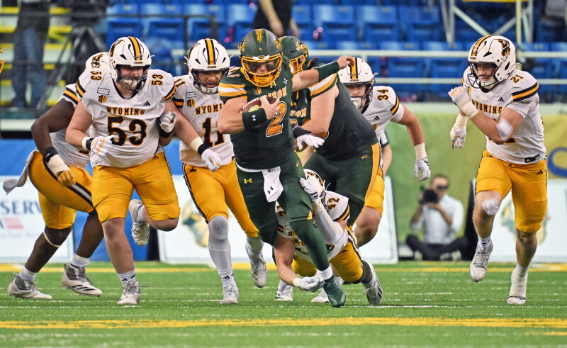 NDSU Quarterback Nathan Hayes Showcases Impressive Rushing Prowess
