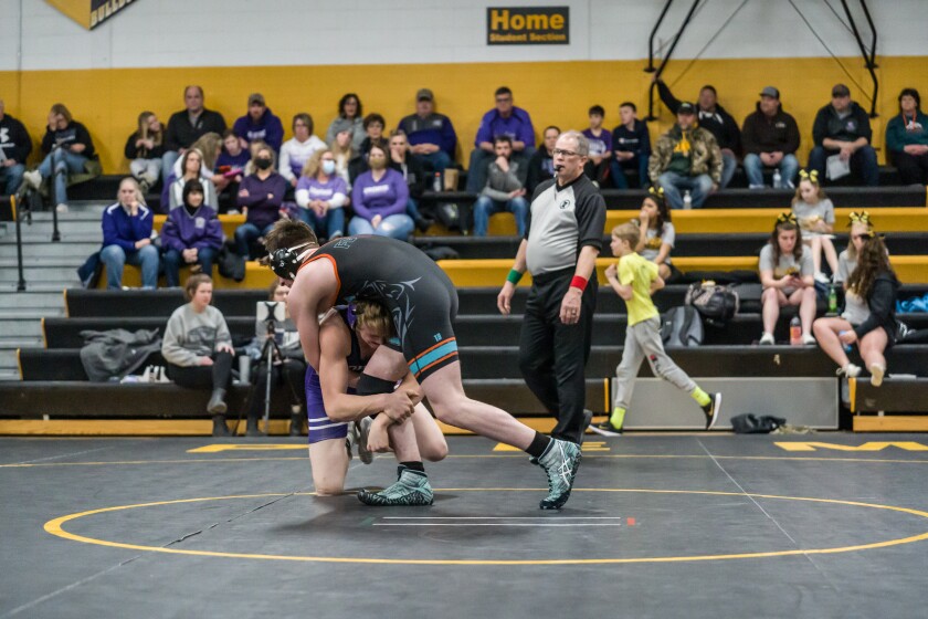 Wrestling Triangular