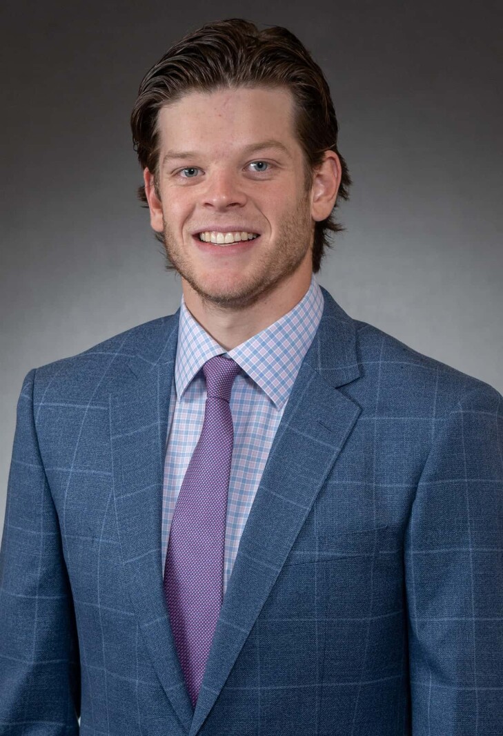 UND's Shane Pinto earns NCHC rookie honor - The Rink Live | Coverage of ...