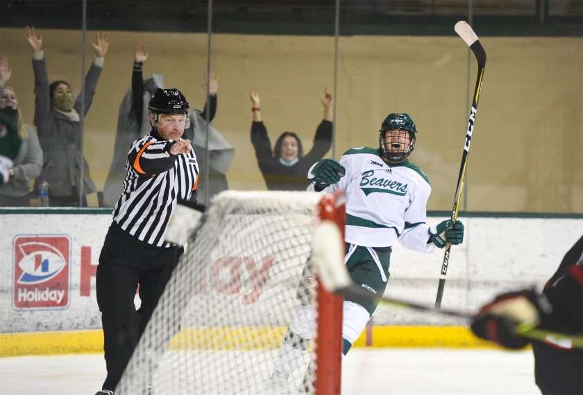 121620.S.BP.BSUWHKY Ellie Moser celebration.jpg