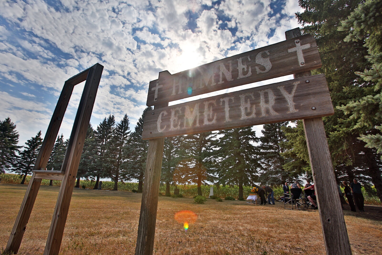 Communication Rack Grounding A pioneer cemetery, a flood diversion and an unresolved question: Who ...
