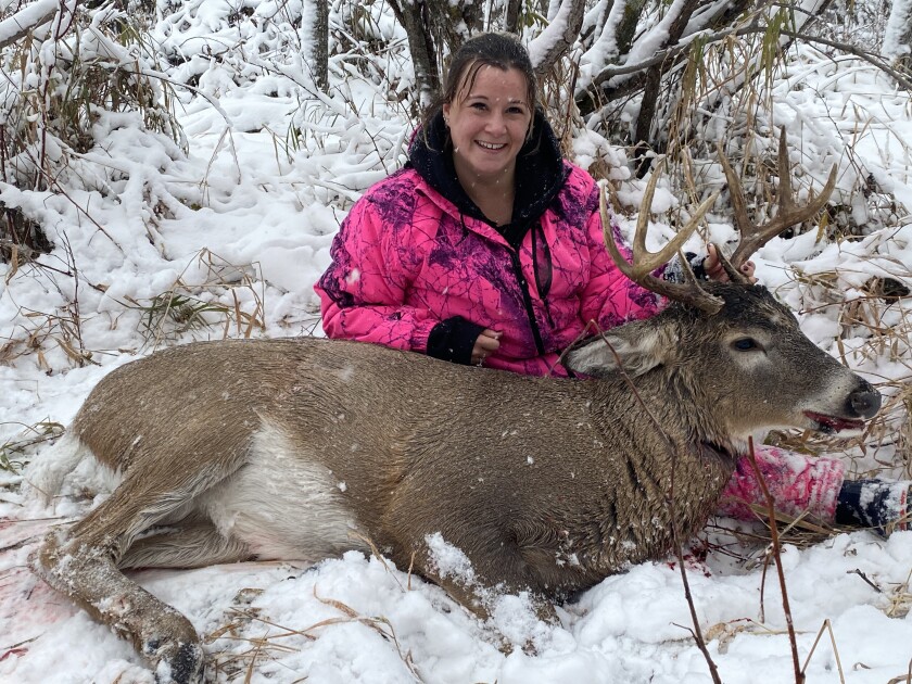 Amanda Mekash buck.jpg