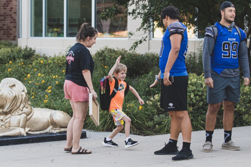 8-17-22FirstDayofSchool-5.jpg