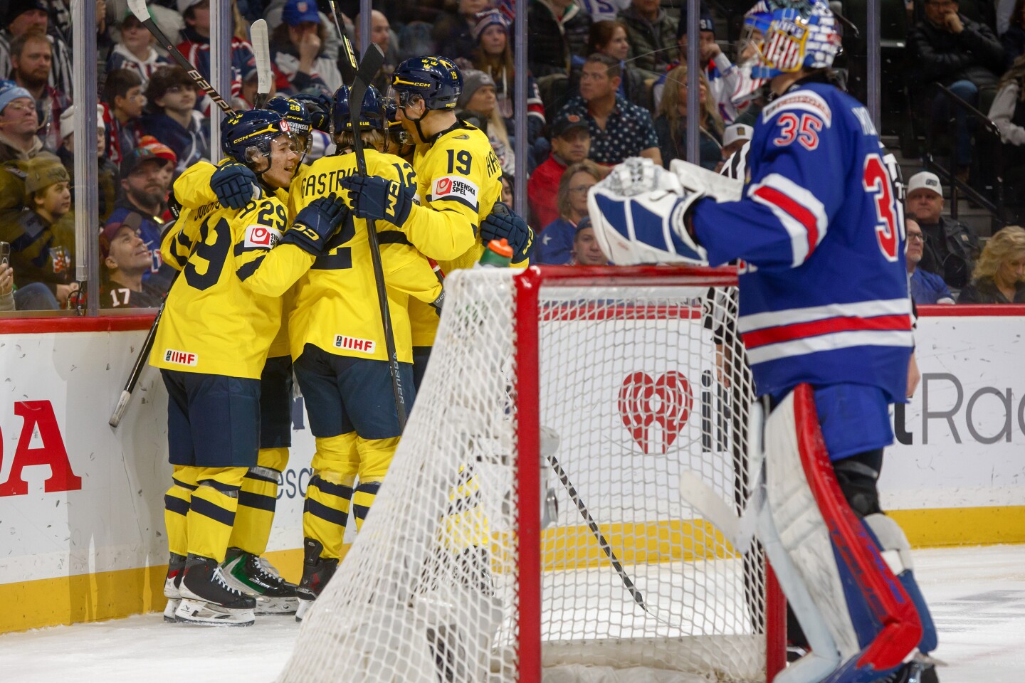 USA vs. Sweden World Junior Hockey
