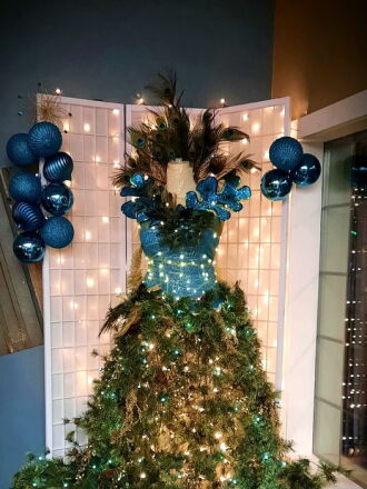 peacock dress form christmas tree 20+ Stunning DIY Mannequin Tree Dress Page 6 of 22 Grillo Designs