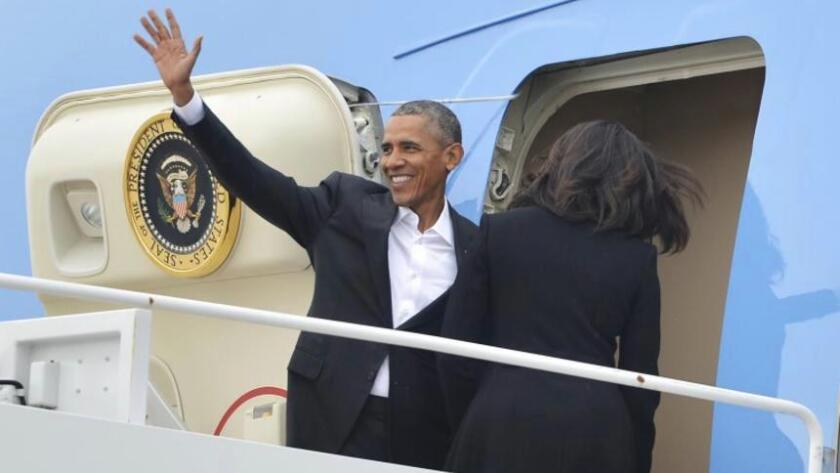 2405010+2016-03-20T175859Z_1_LYNXNPEC2J0NY_RTROPTP_3_USA-CUBA-OBAMA.jpg