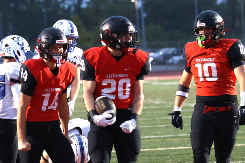 Football: Connor Wang's three-touchdown night leads Alexandria to Homecoming win over Sartell