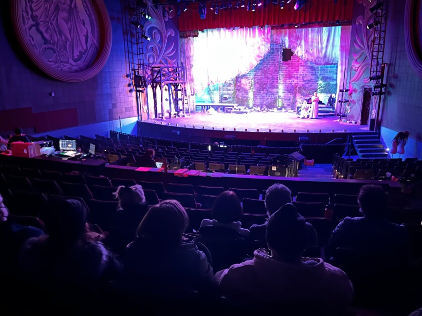Front Row Seat Duluth Playhouse Class Peeks Behind Scenes Duluth front-row-seat-duluth-playhouse-class-peeks-behind-scenes-duluth