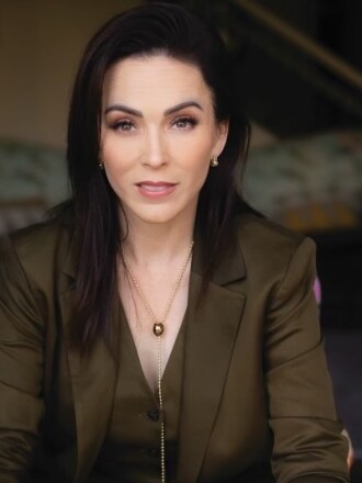 Christine Lewinton